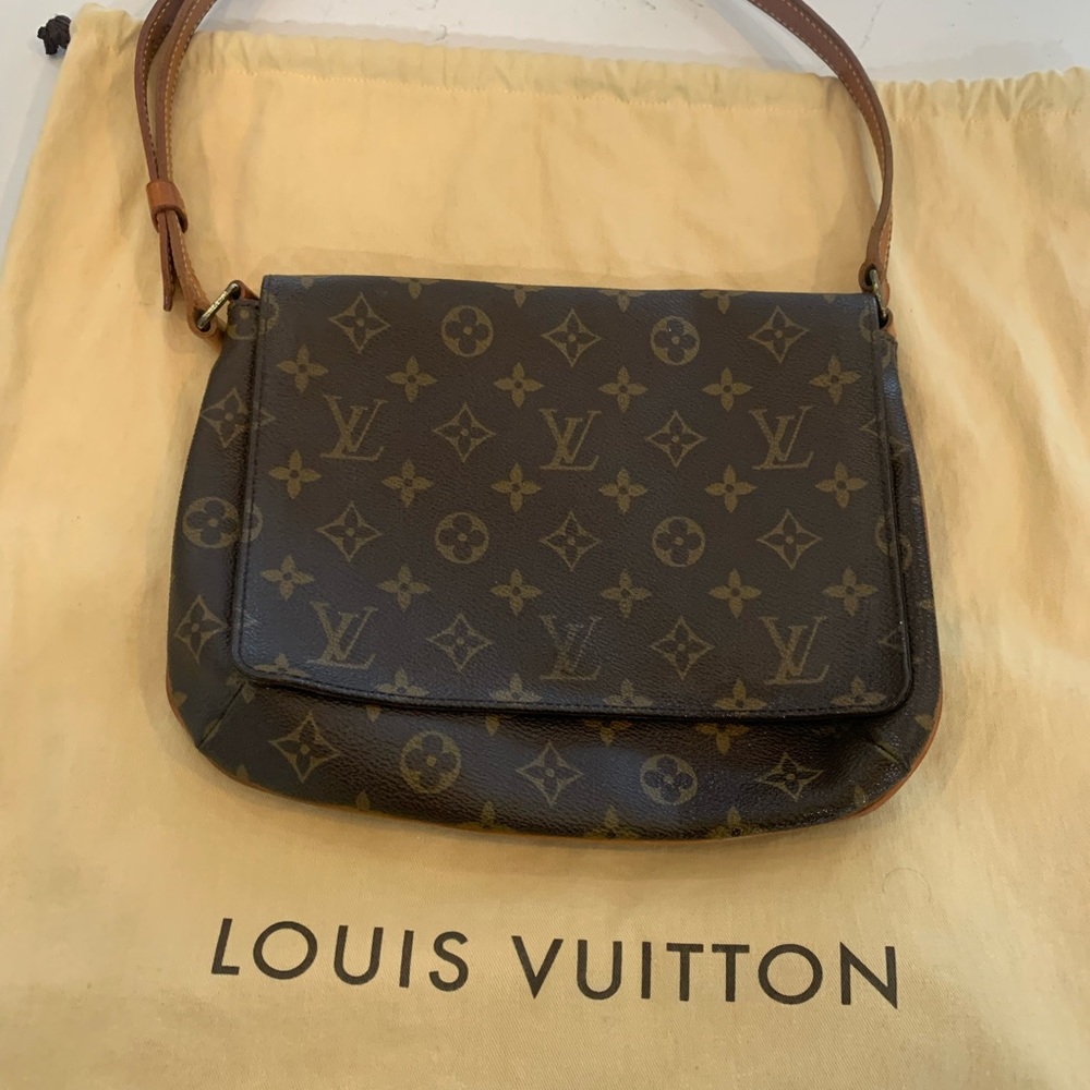 Louis Vuitton small shoulder bag